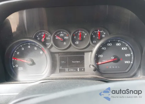 2021 Chevrolet Silverado K1500 z USA, uszkodzony, nr VIN 1GCRYAEFXMZ217740